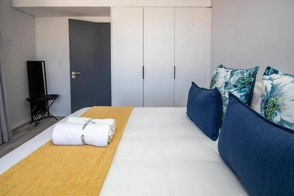 Cosy 1 Bed In Sea Point The Ivory Apartment Cape Town